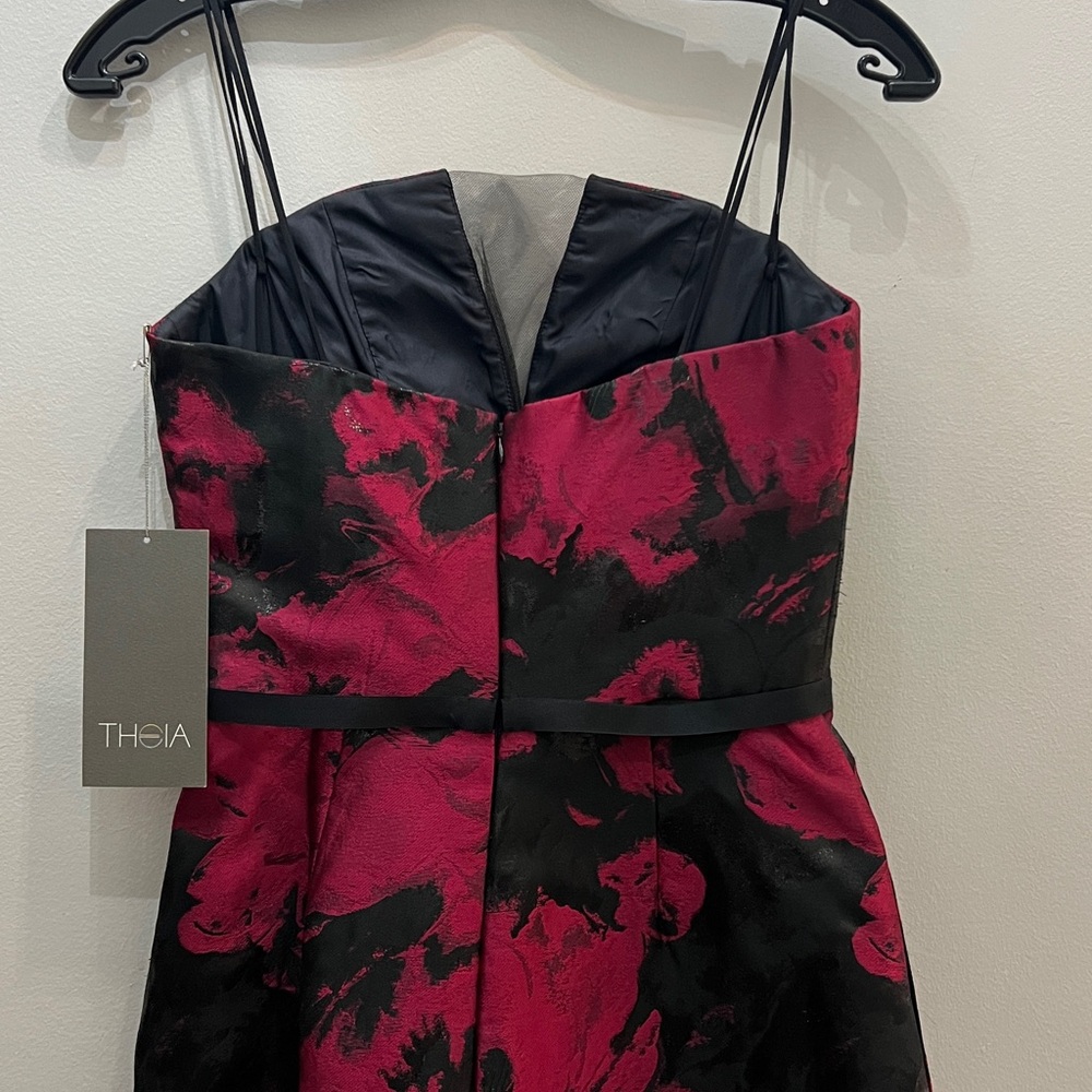 Theia strapless deep -V illusion insert floral lurex jacquard long ballGown - Picture 9 of 10